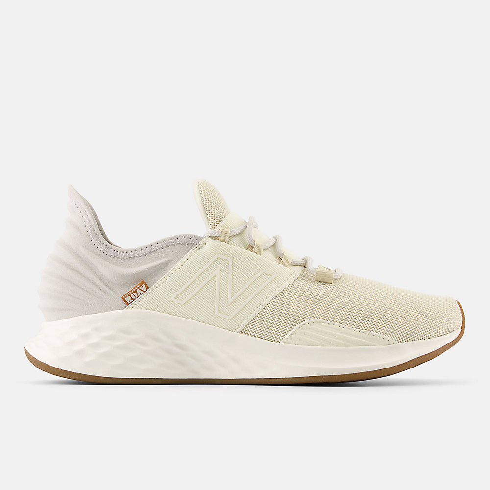 New Balance Fresh Foam Roav Shoes Beige with Gum